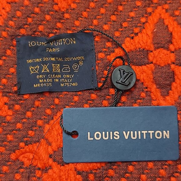 LOUIS VUITTON LV Classic Vintage Red & Burgundy Monogram Scarf VWT - Picture 13 of 15